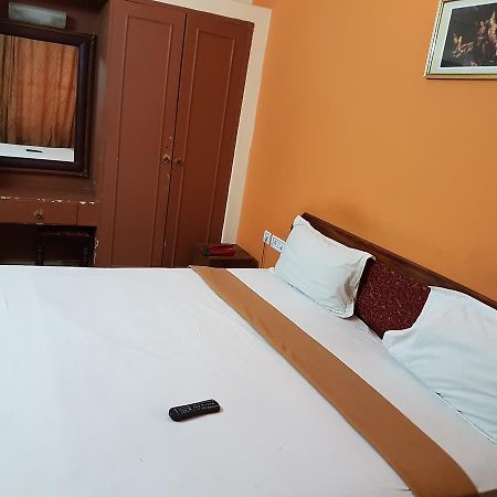 Hotel The Samrat Thiruvananthapuram Extérieur photo