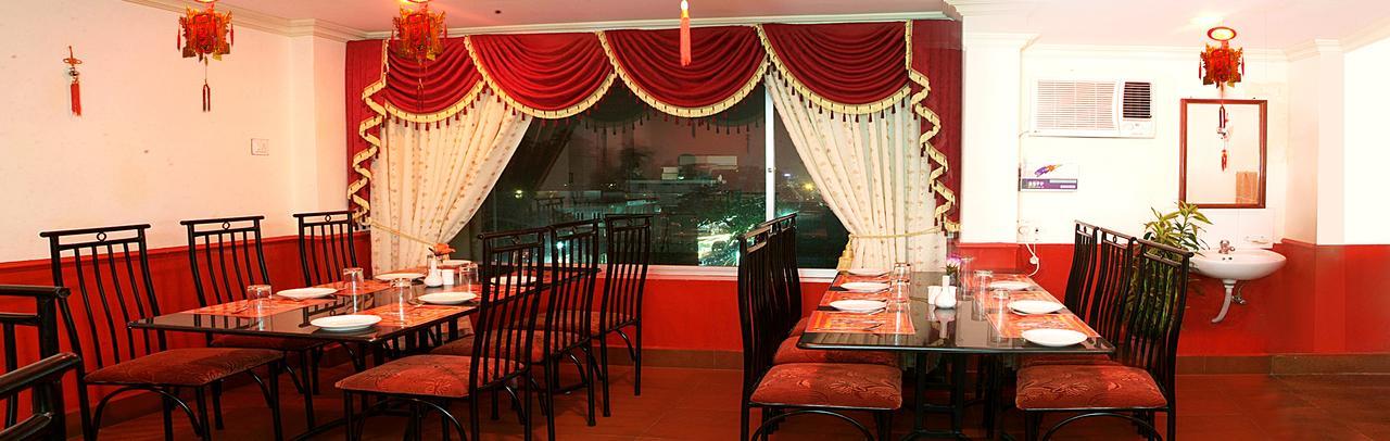 Hotel The Samrat Thiruvananthapuram Extérieur photo